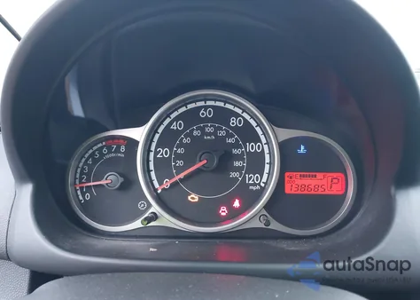 2014 Mazda Mazda2 Sport z USA, uszkodzony, nr VIN JM1DE1KY0E0181300